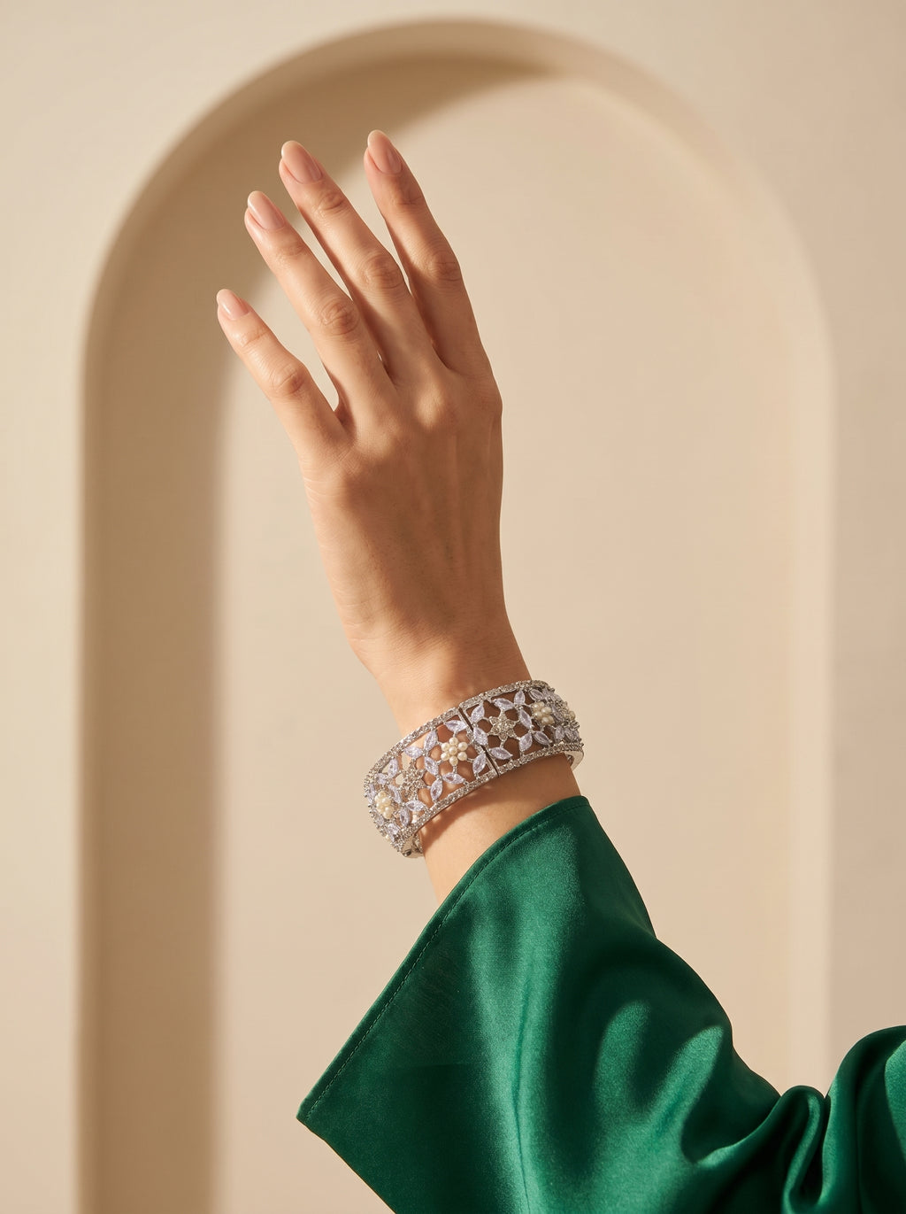Bracelete Folheado Semi Joia Prata #1099