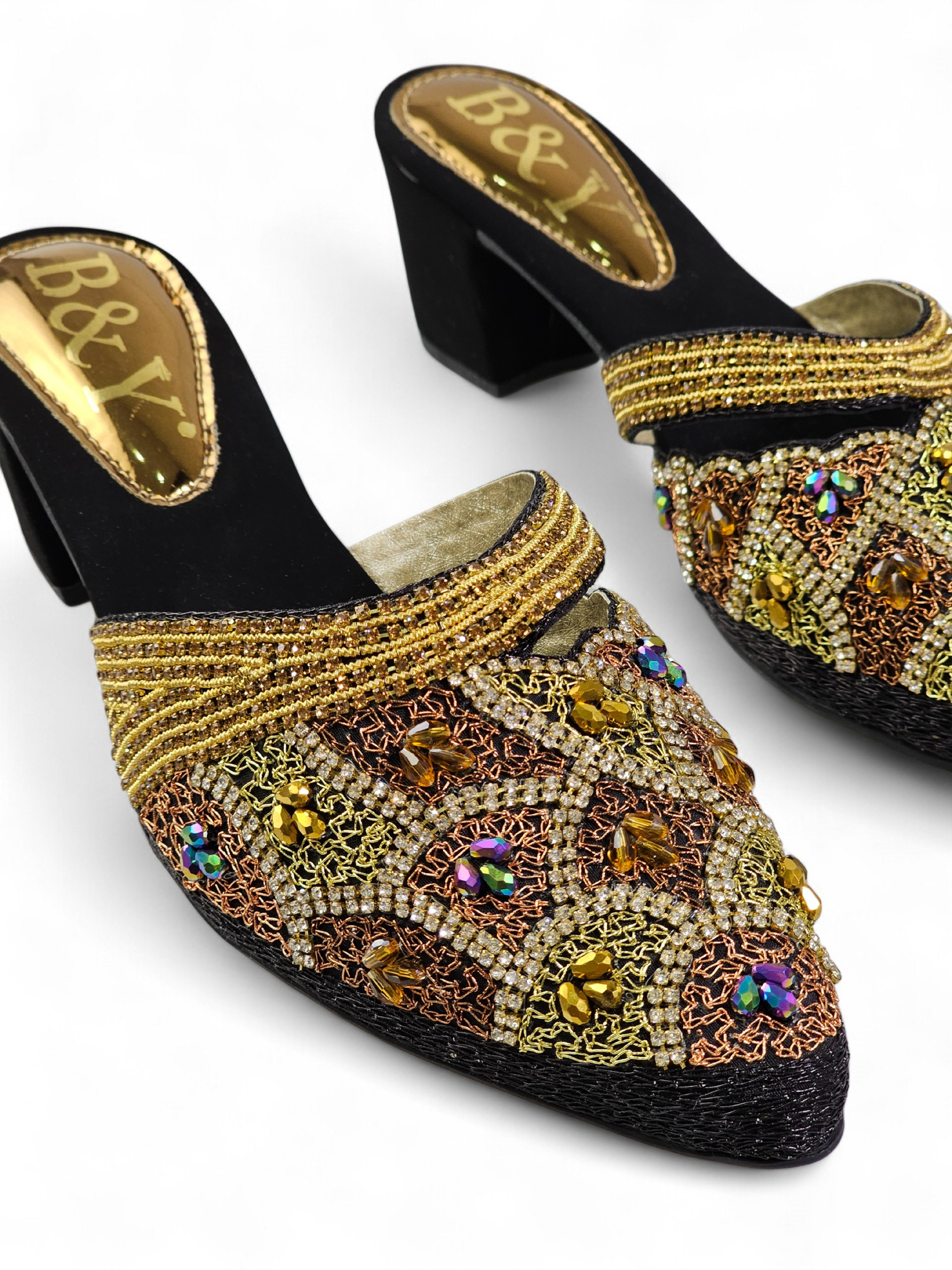 Mule 9505 Preto Salto Médio