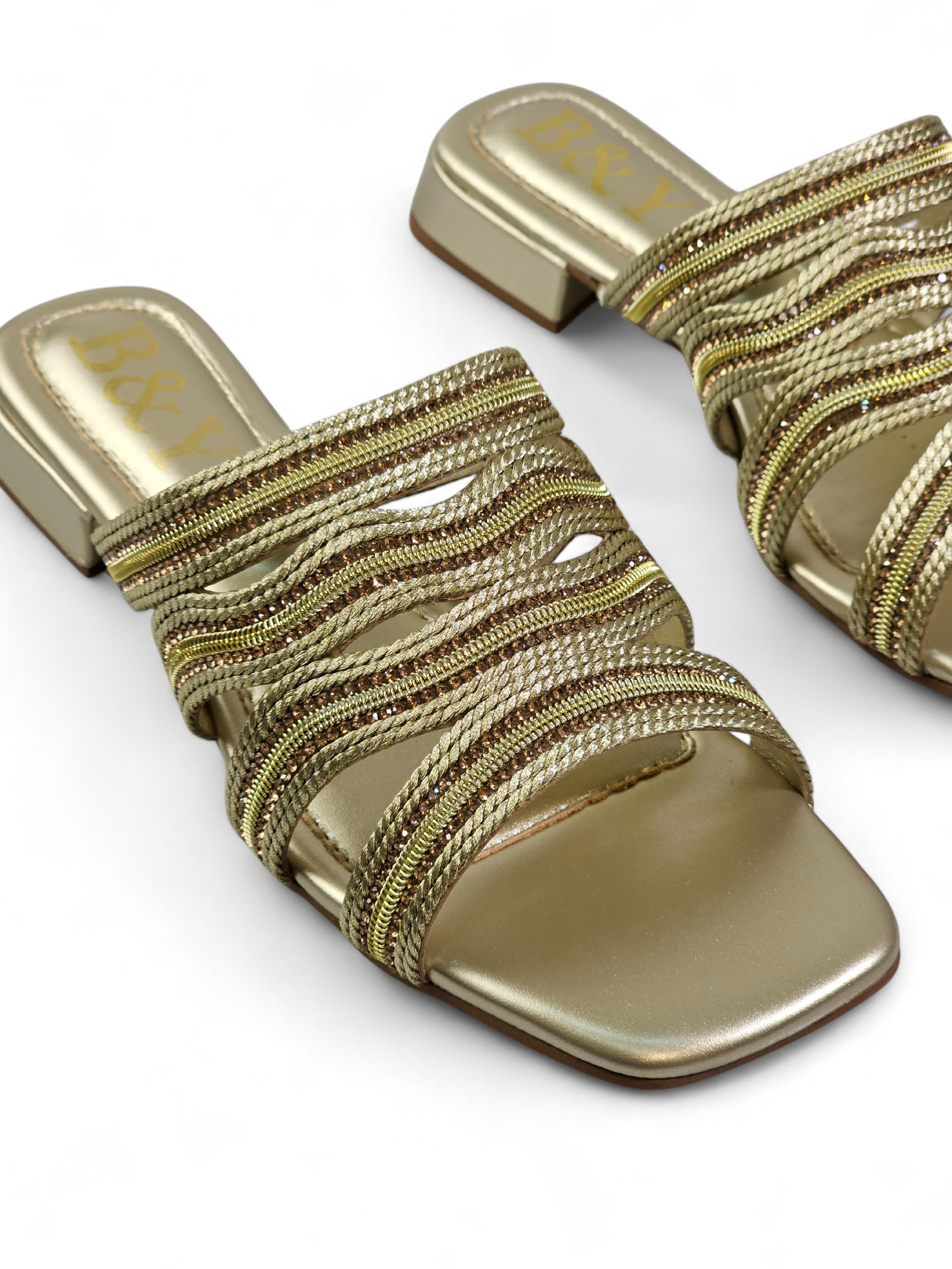 Tamanco 1236 Dourado Salto Baixo