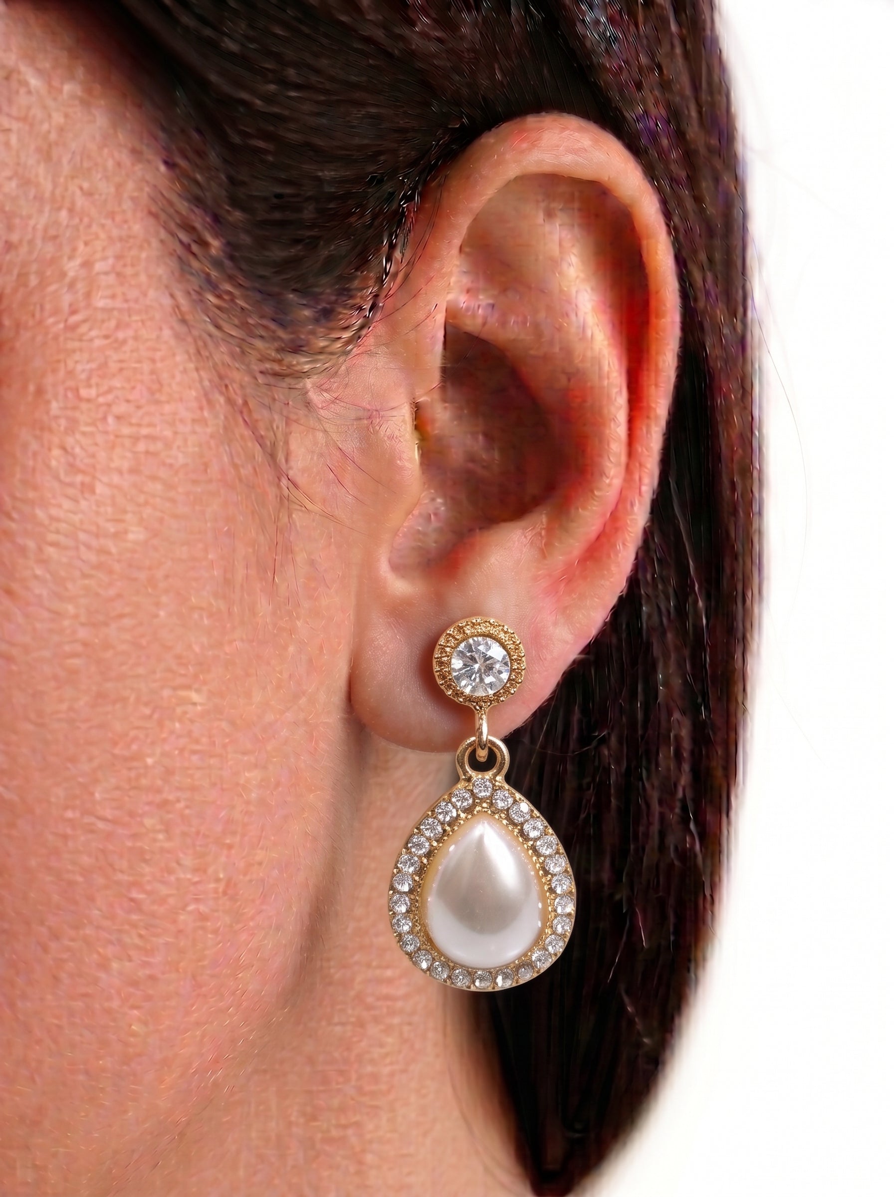 Brinco Cristal Zirconia Dourada #2016