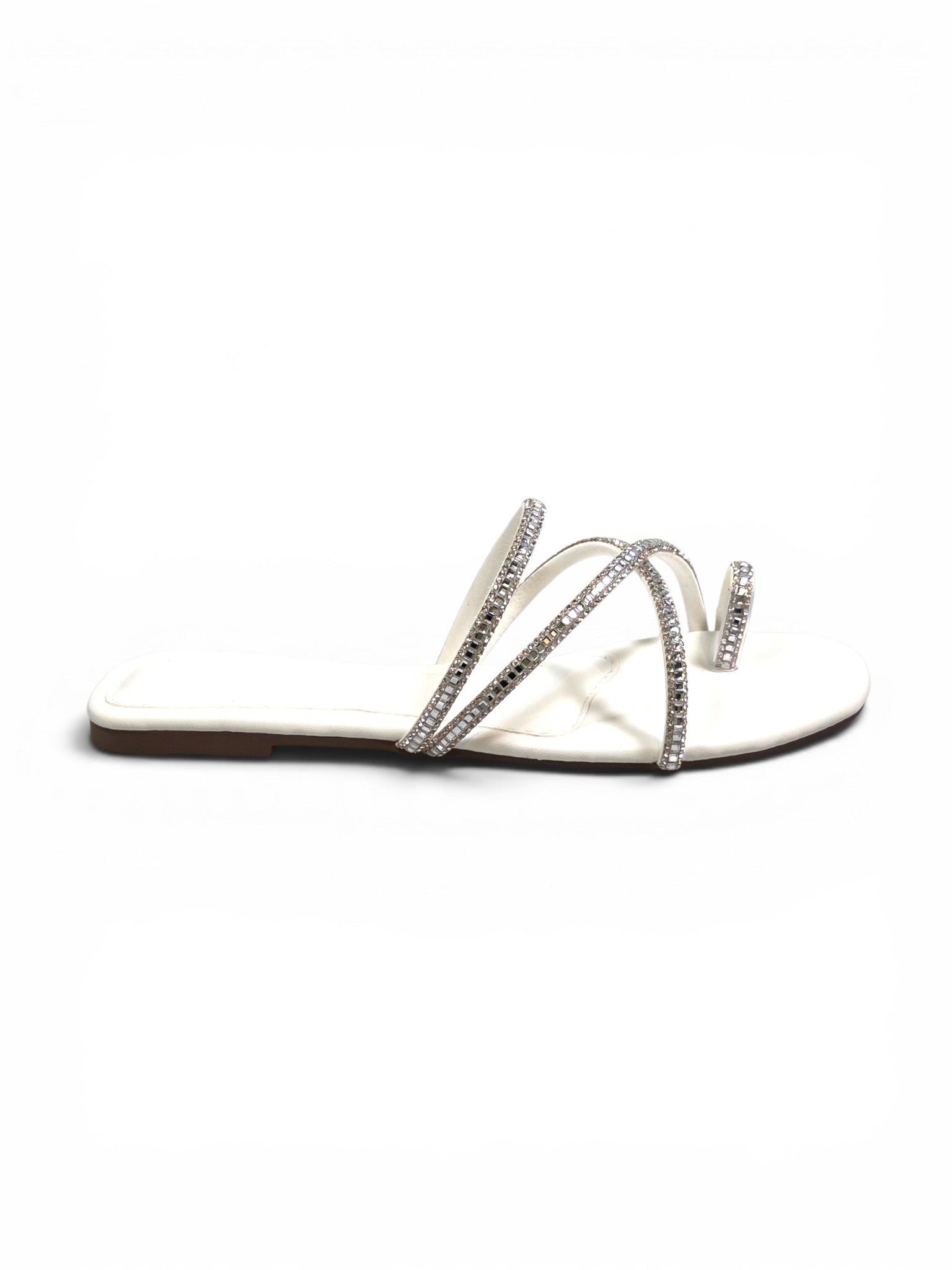 Tamanco feminino B&Y Calçados branco sem salto com tiras finas decoradas com cristais brilhantes