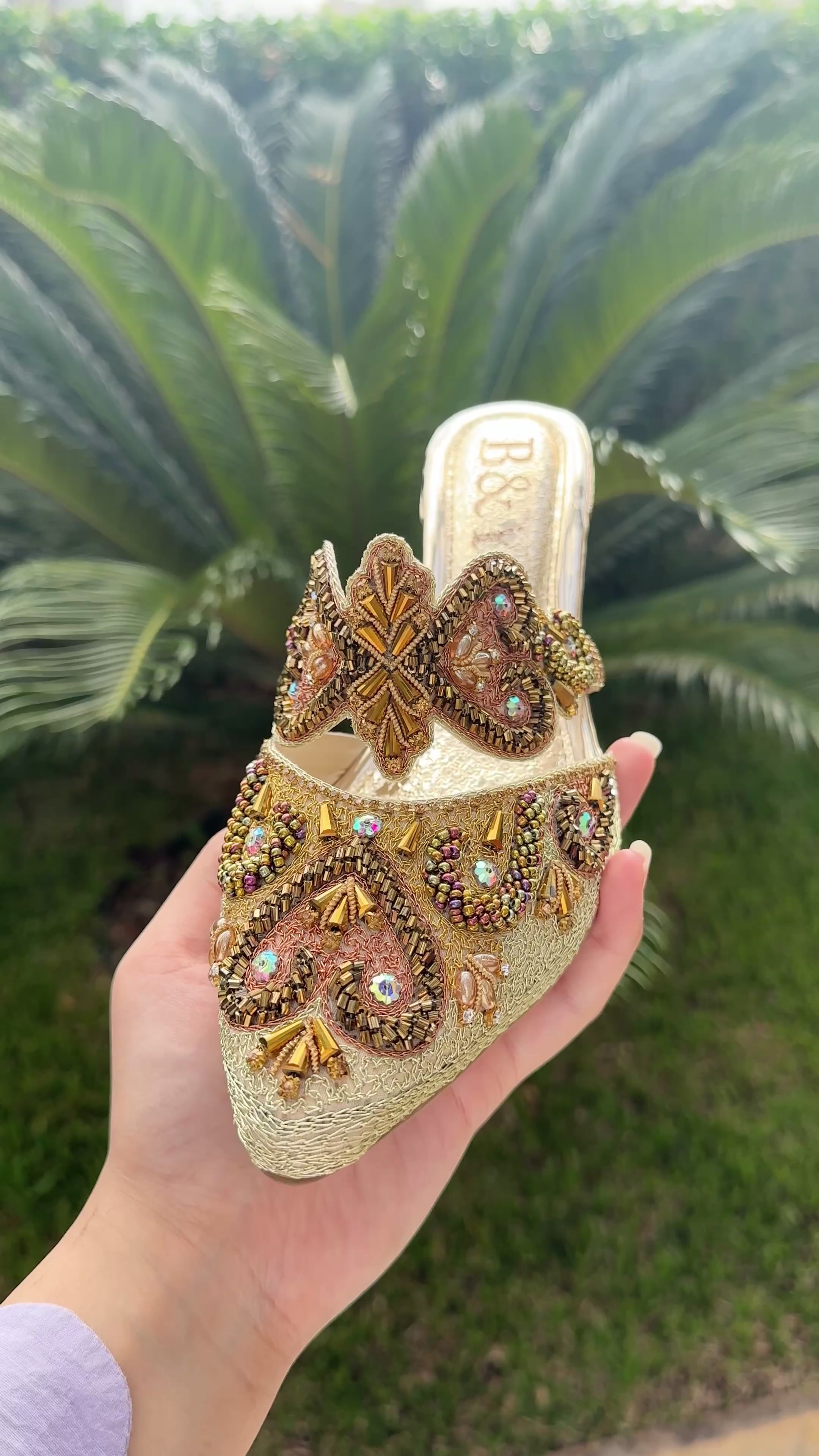 Mule 9715 Dourado Salto Médio