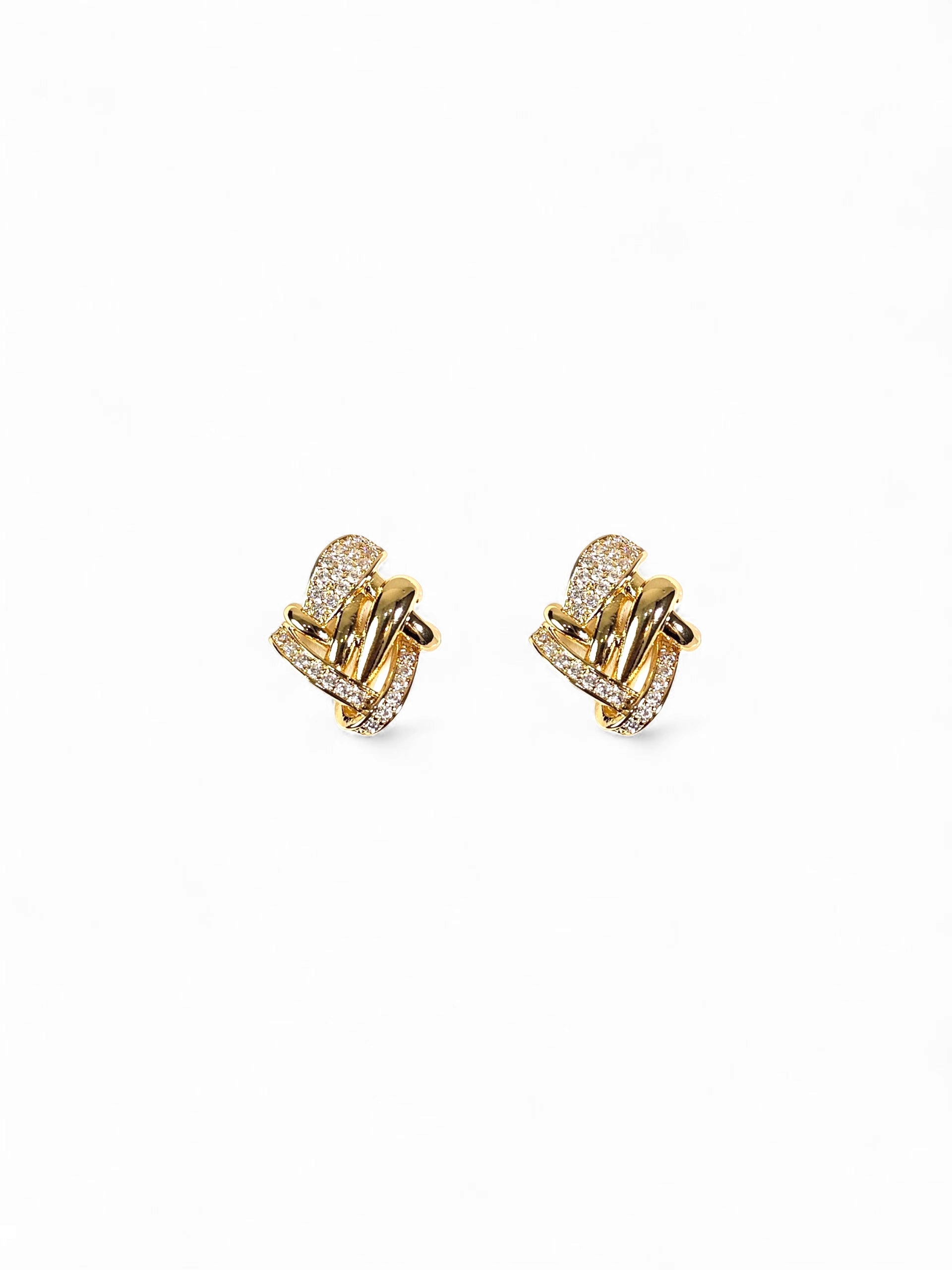 Brinco Zirconia Dourado 022