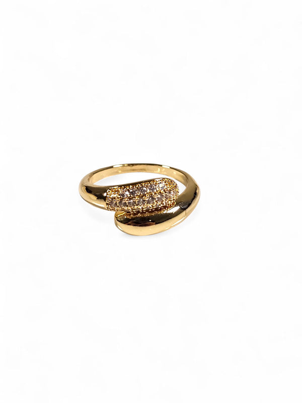 Anel Cristal Zirconia Dourada 009