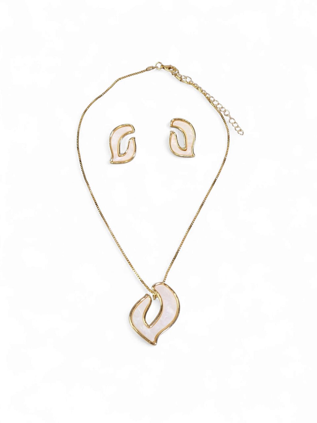 Conjunto Elegancia Dourada 005
