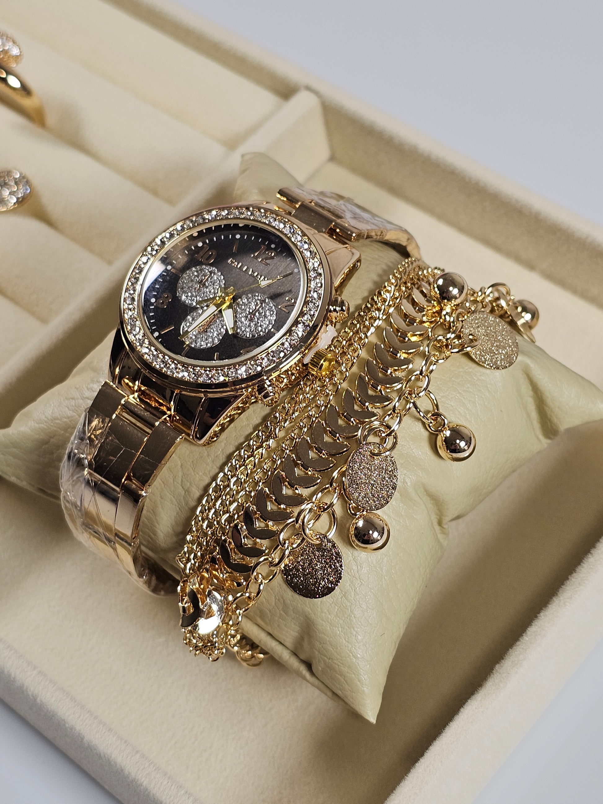 Kit Relógio Cristal com Pulseira, Brinco e Anel ajustavel com Zirconias 008