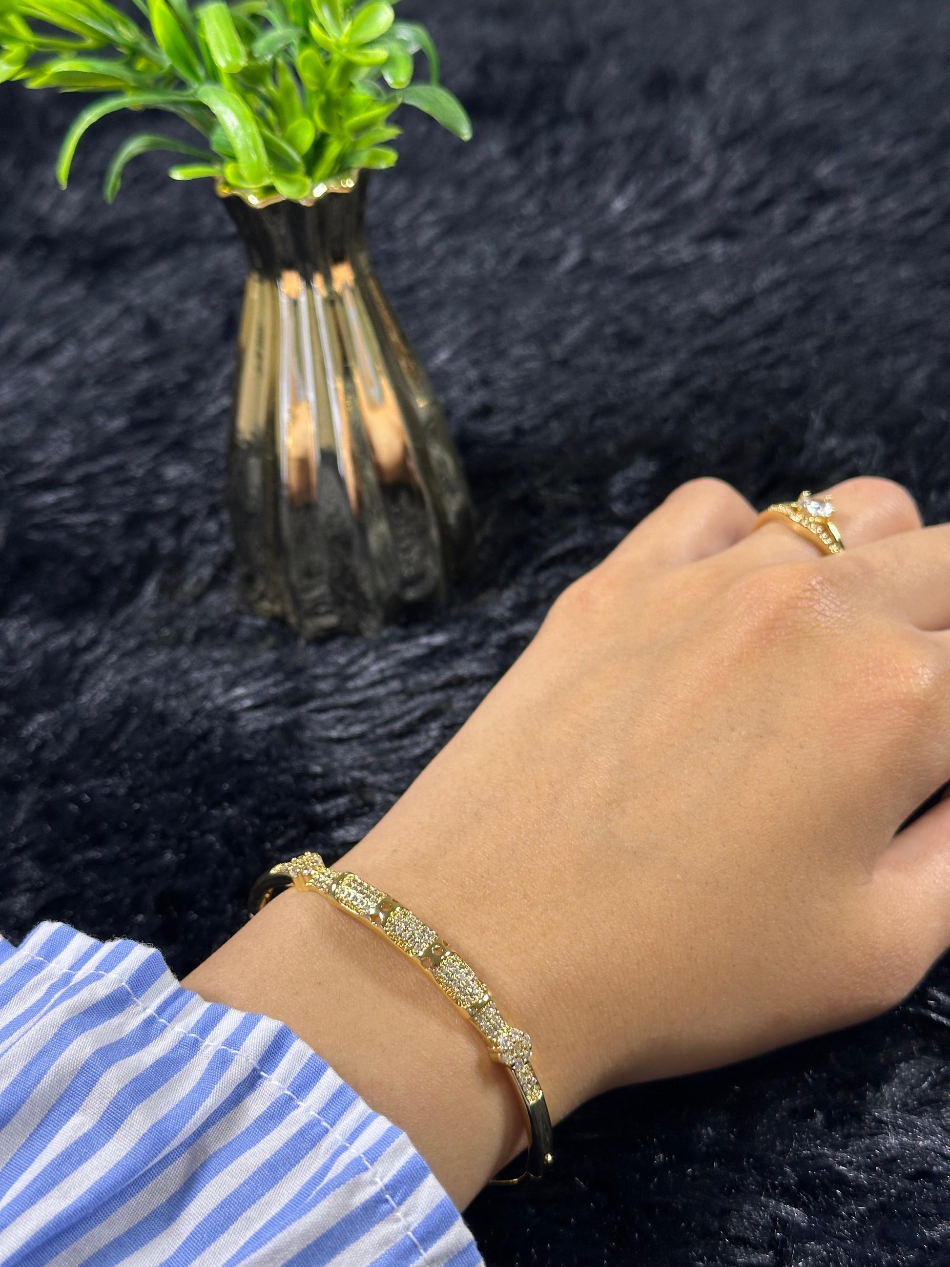 Pulseira Cristal Zirconia Dourada 010