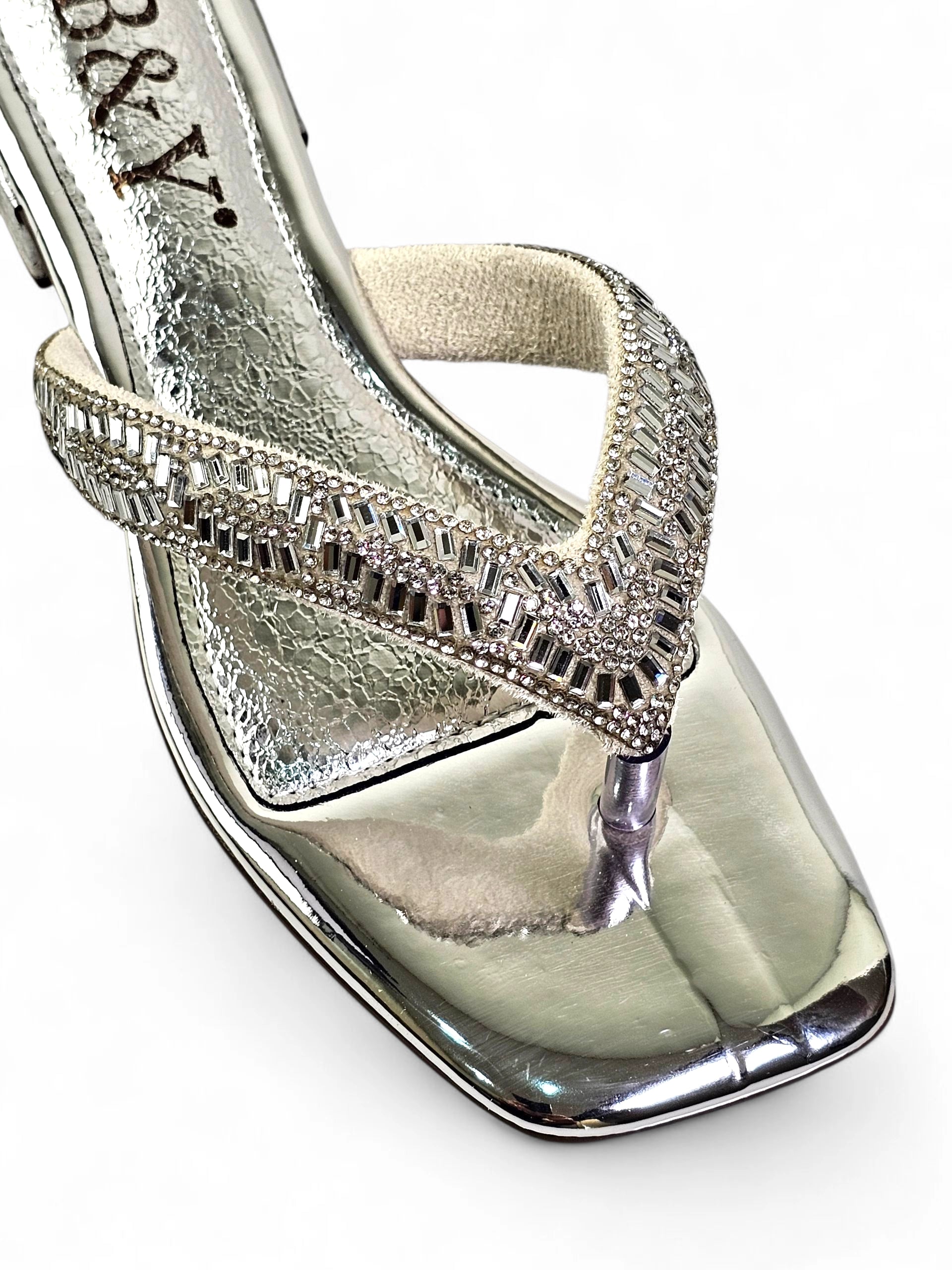 Chinelo 2004 Salto Baixo