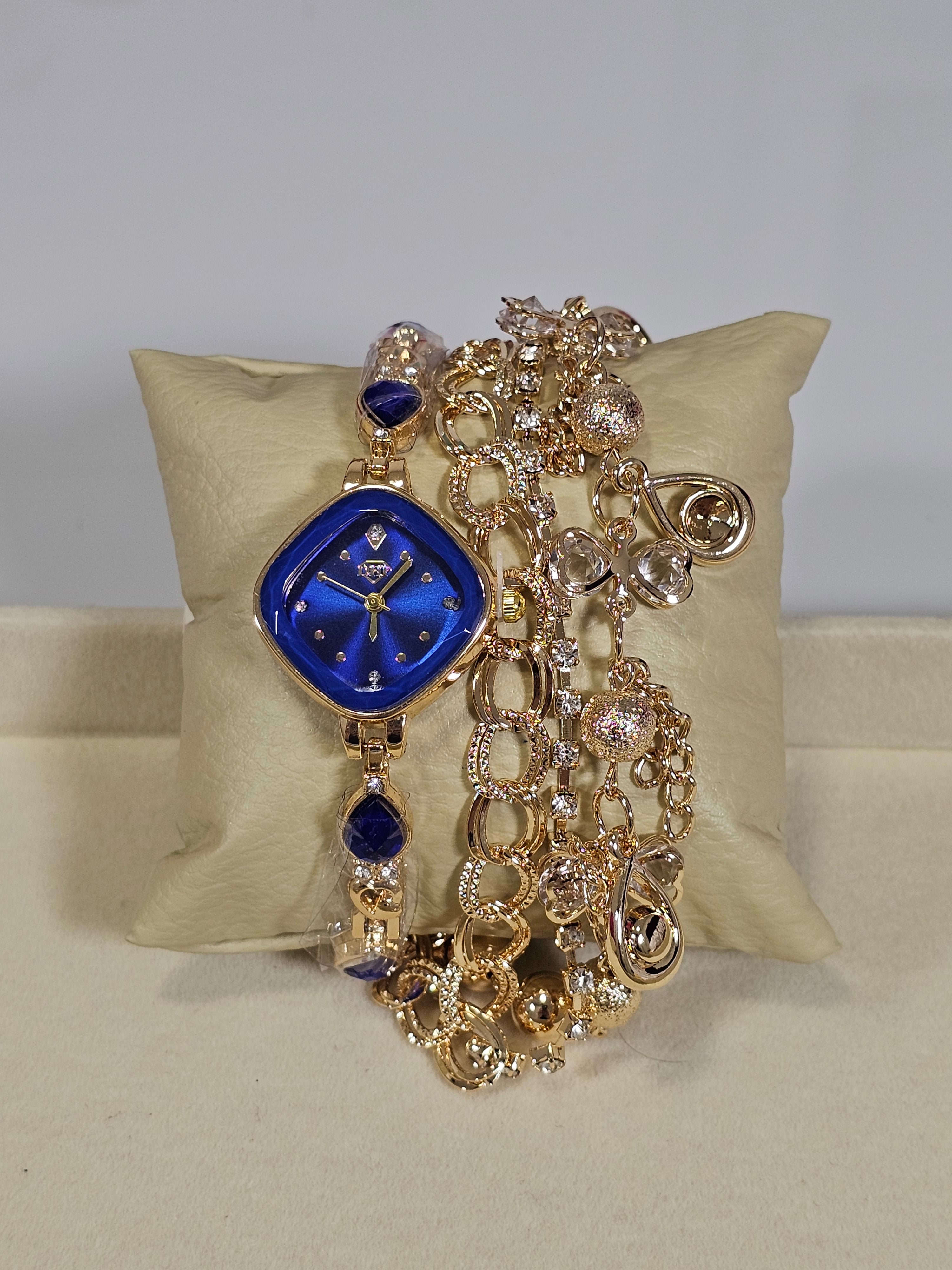 Relógio Prova d’Água com Pulseira Folheada 008