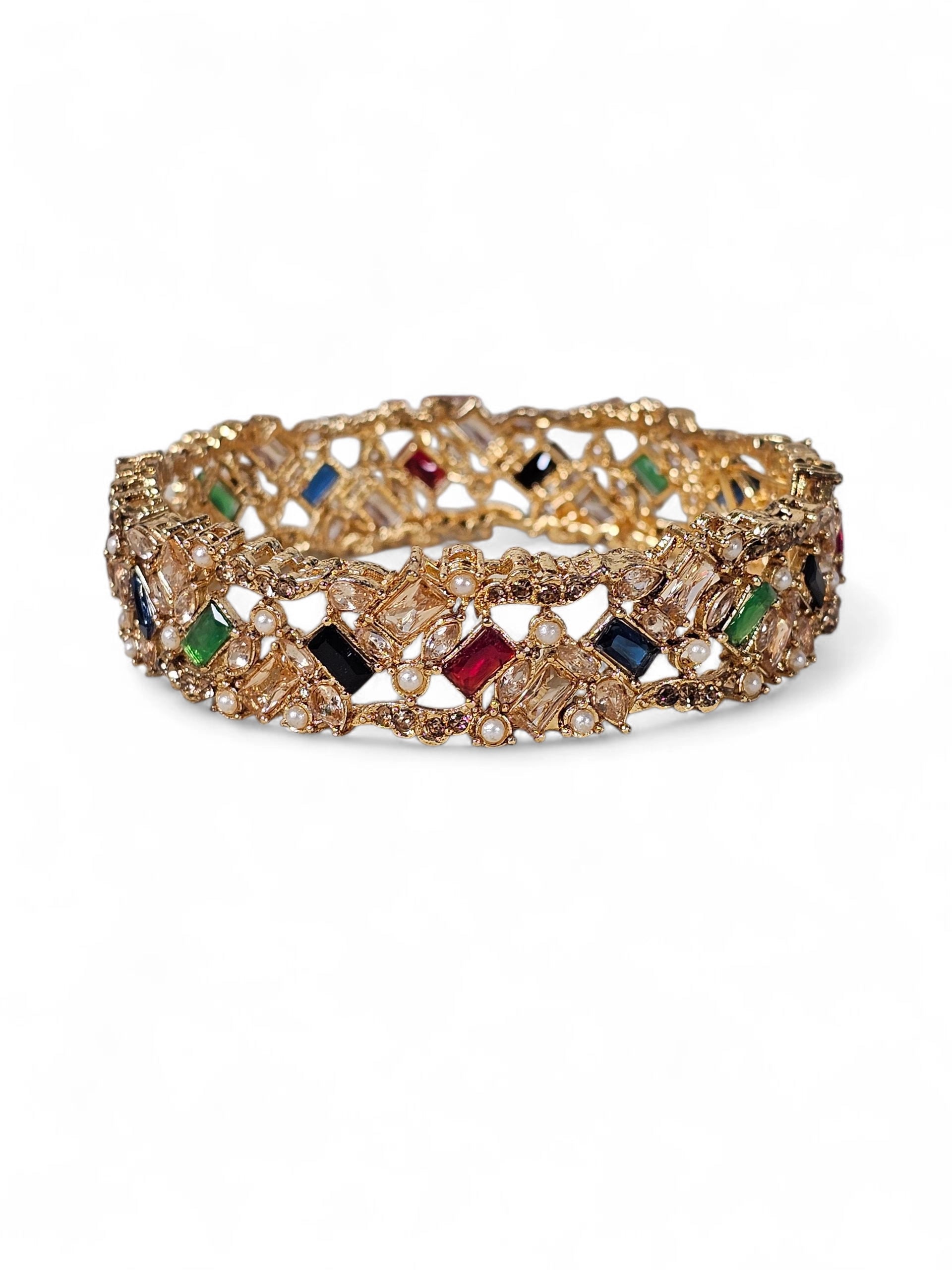 Bracelete Dourado Semi Joia 006