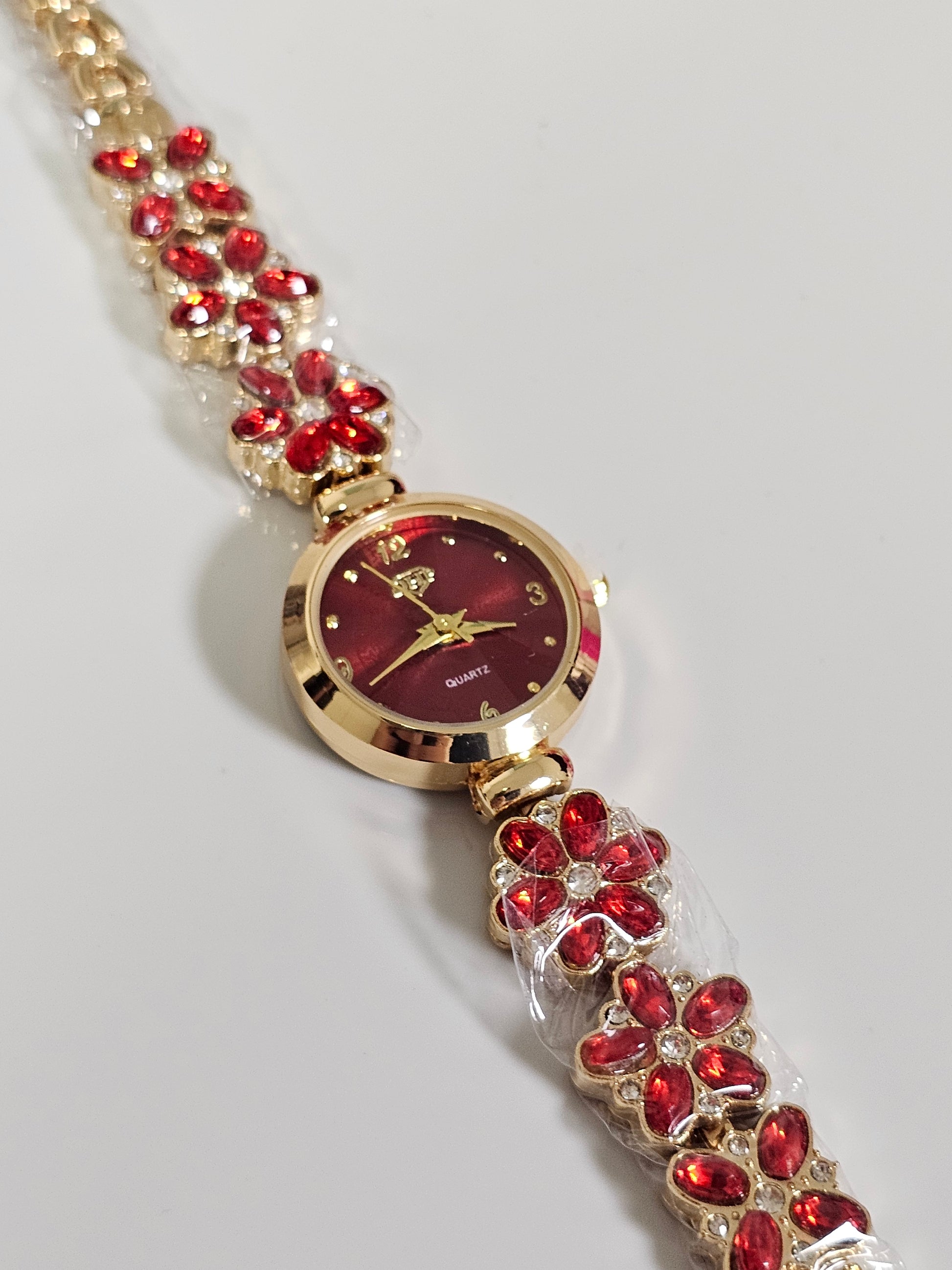 Relógio Prova d’Água com Pulseira Folheada 009