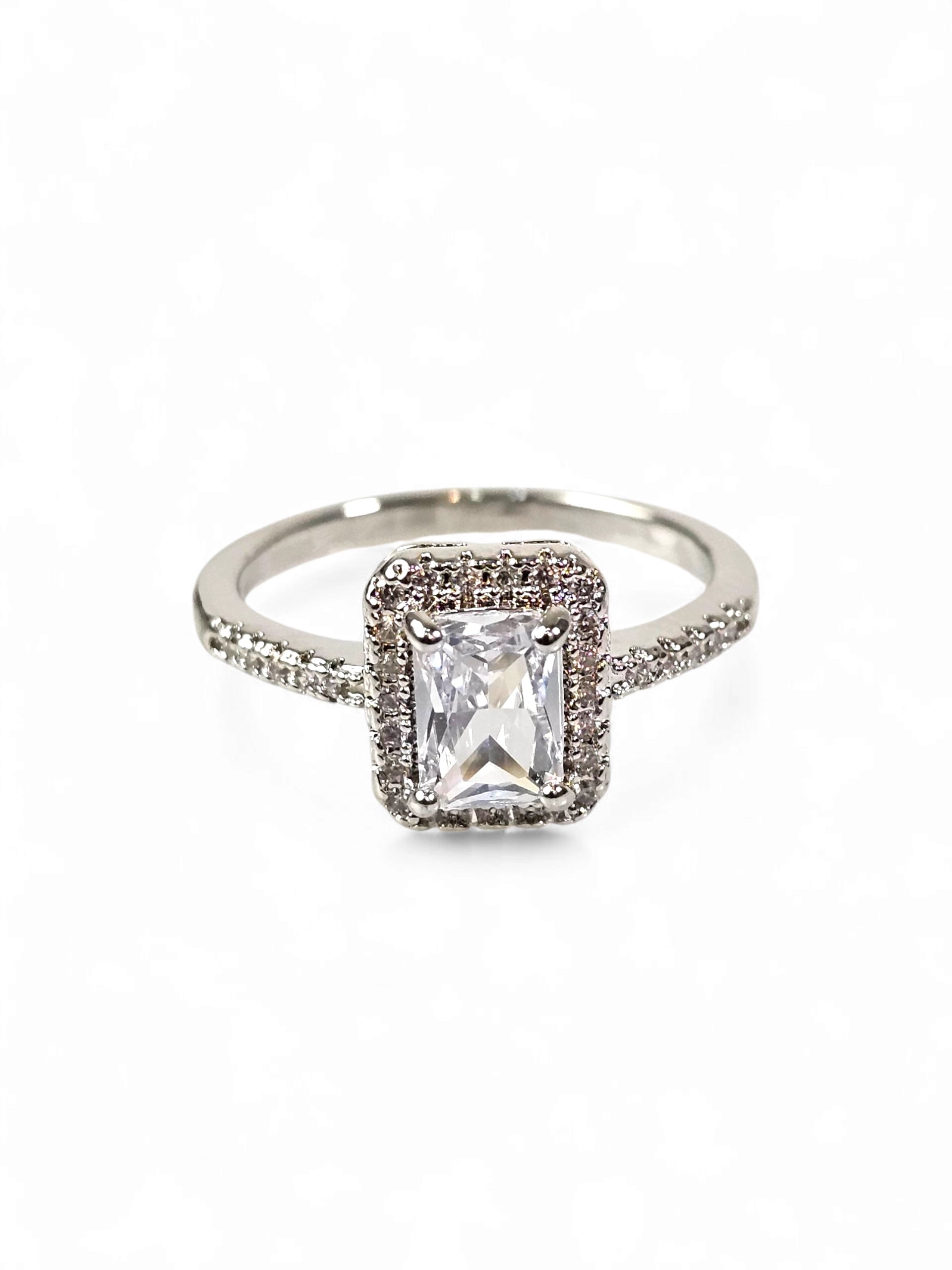 Anel Cristal Zirconia Prata 005