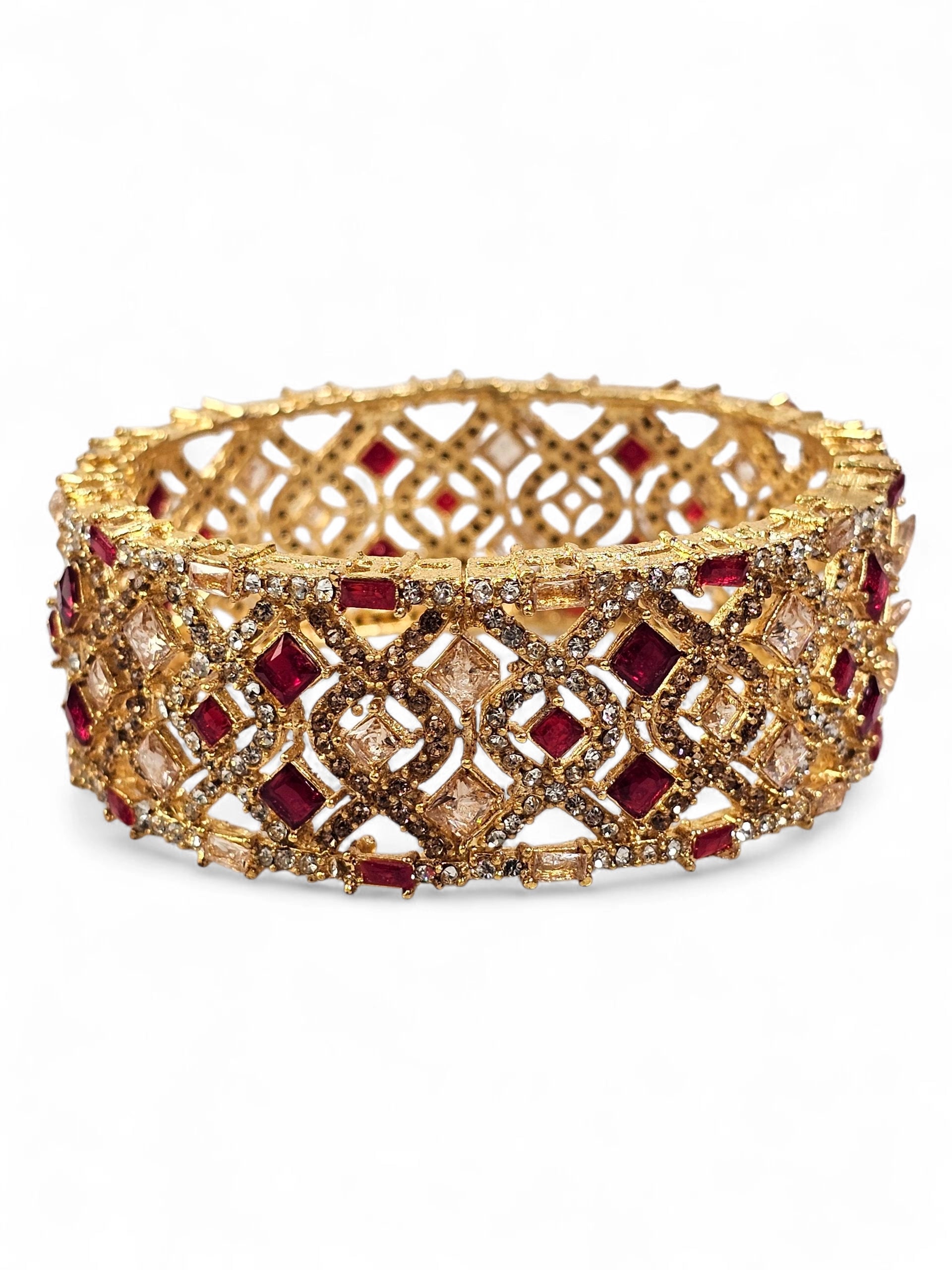 Bracelete Dourado Semi Joia 020