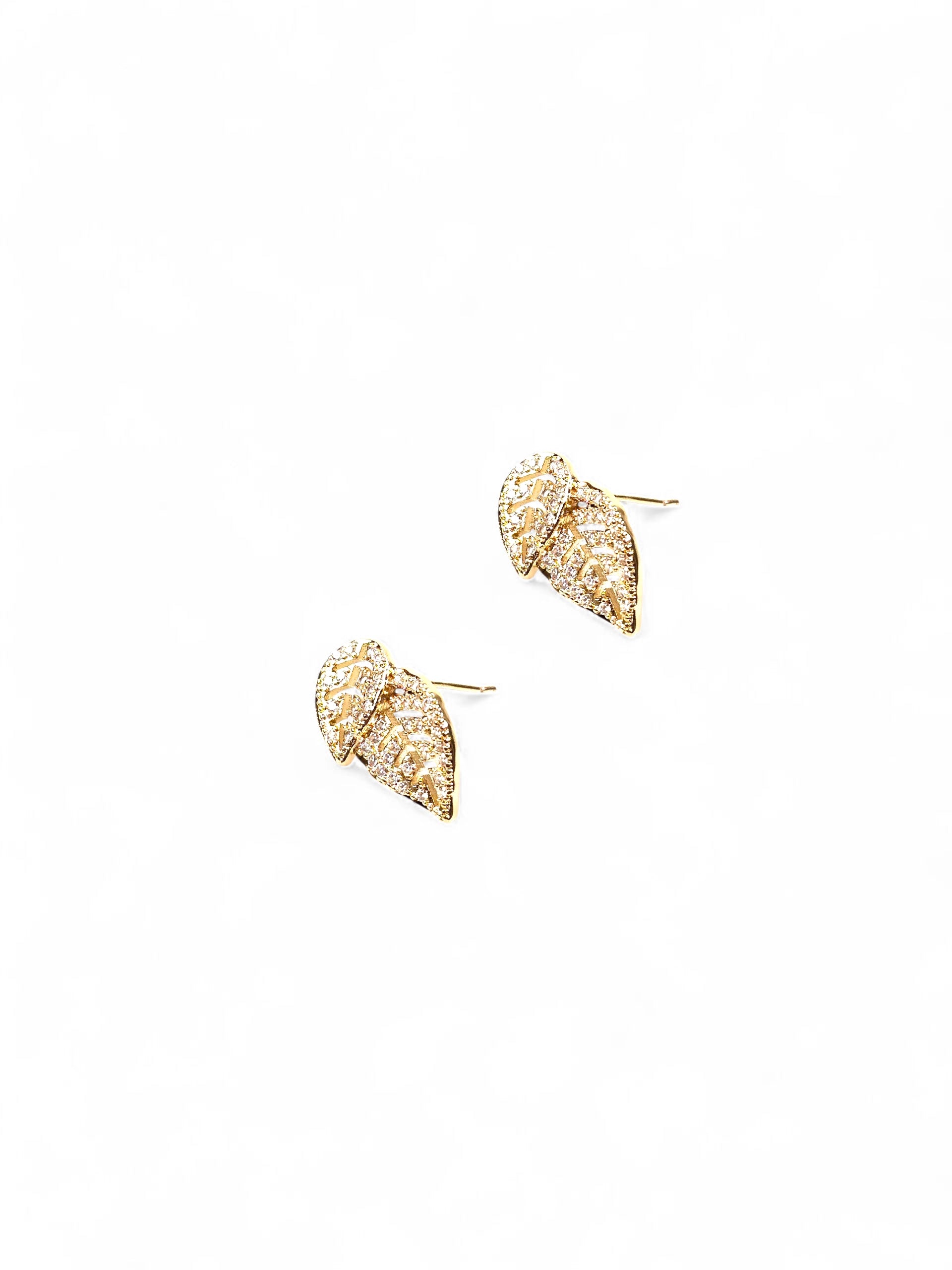 Brinco Cristal Zirconia Dourado 063