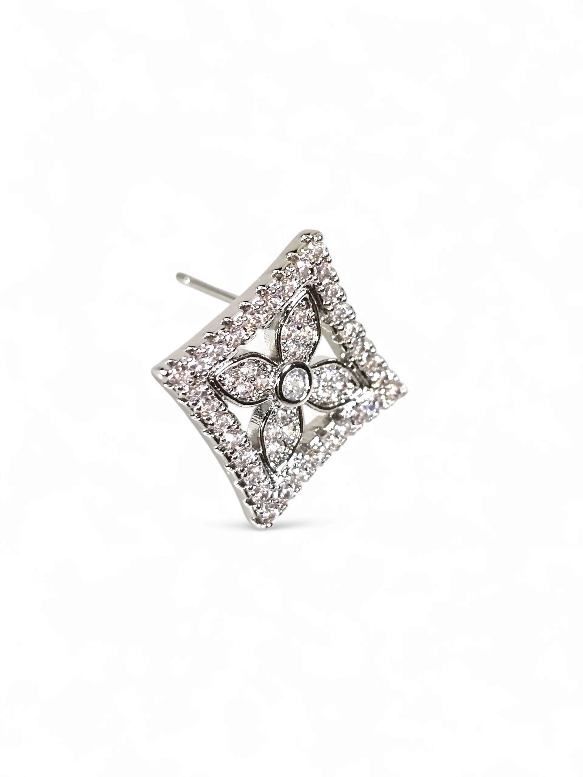 Brinco Zirconia Prata 006