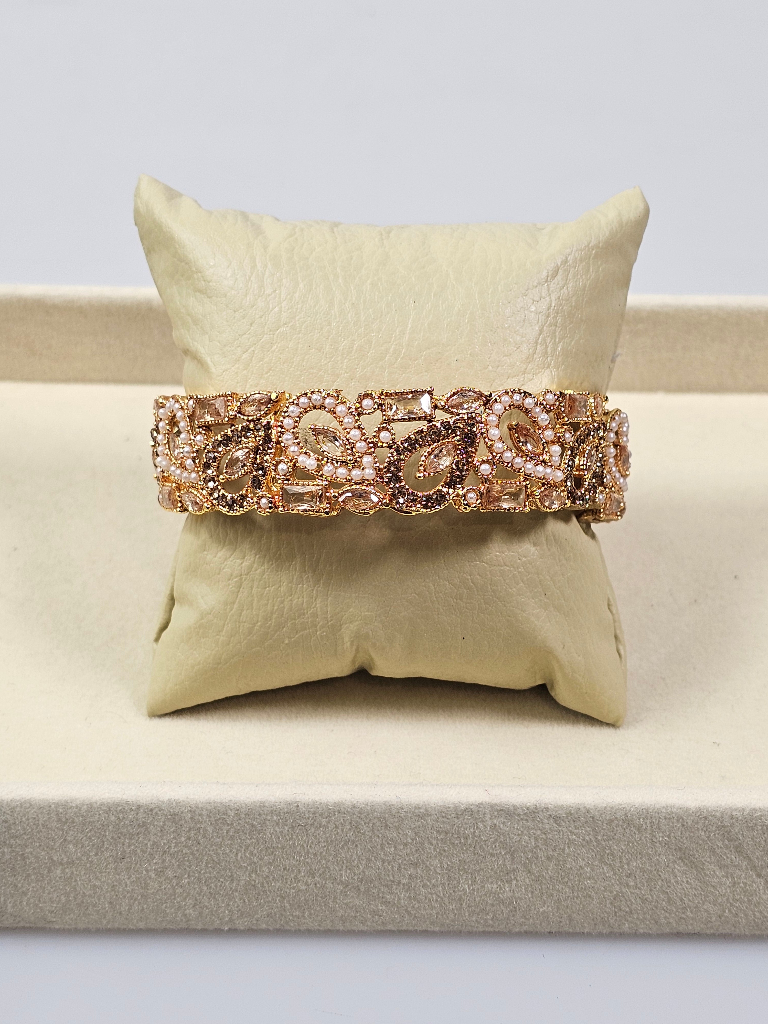 Bracelete Dourado Semi Joia 029