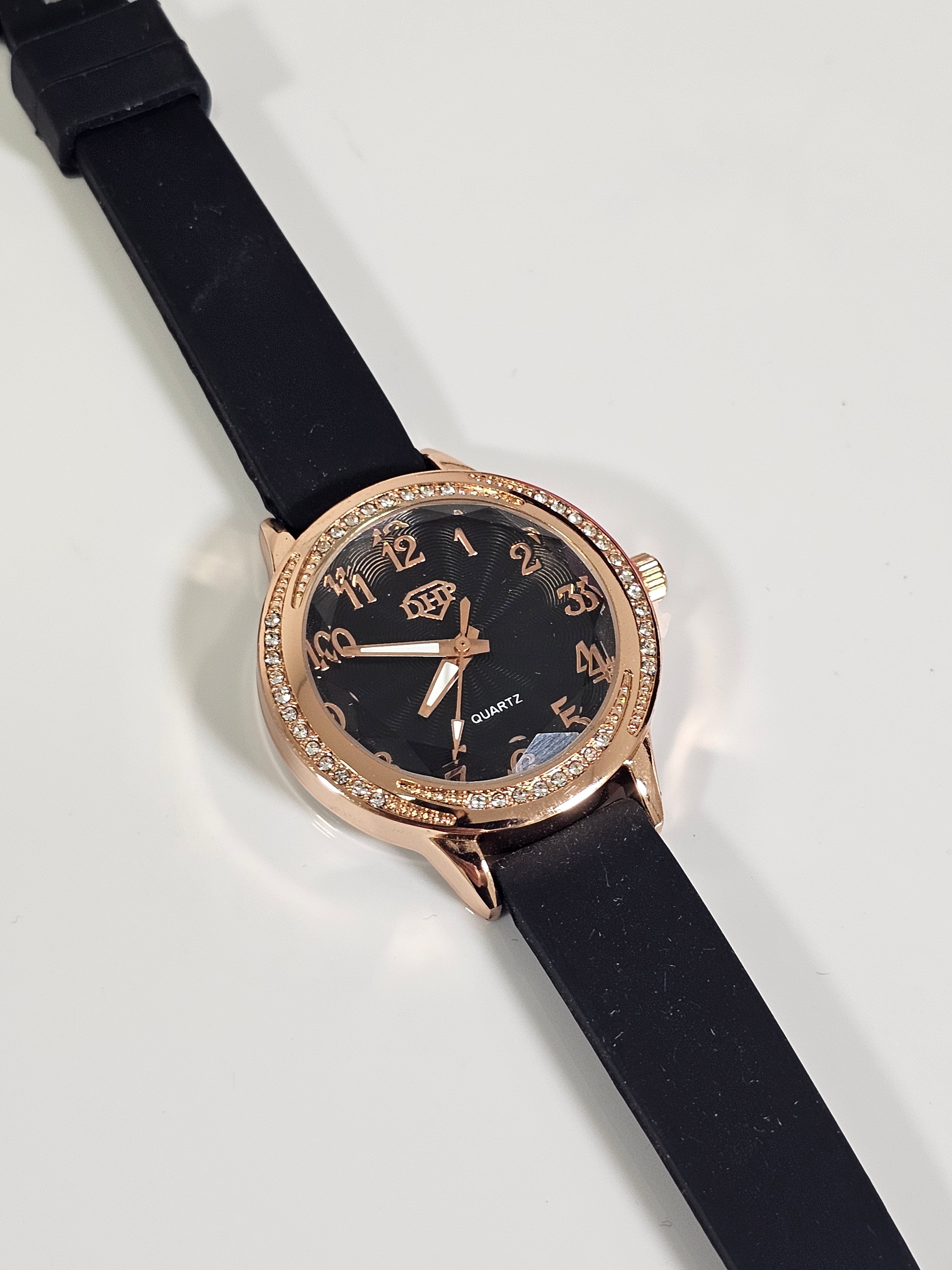 Relógio Prova d’Água com Pulseira Folheada 021