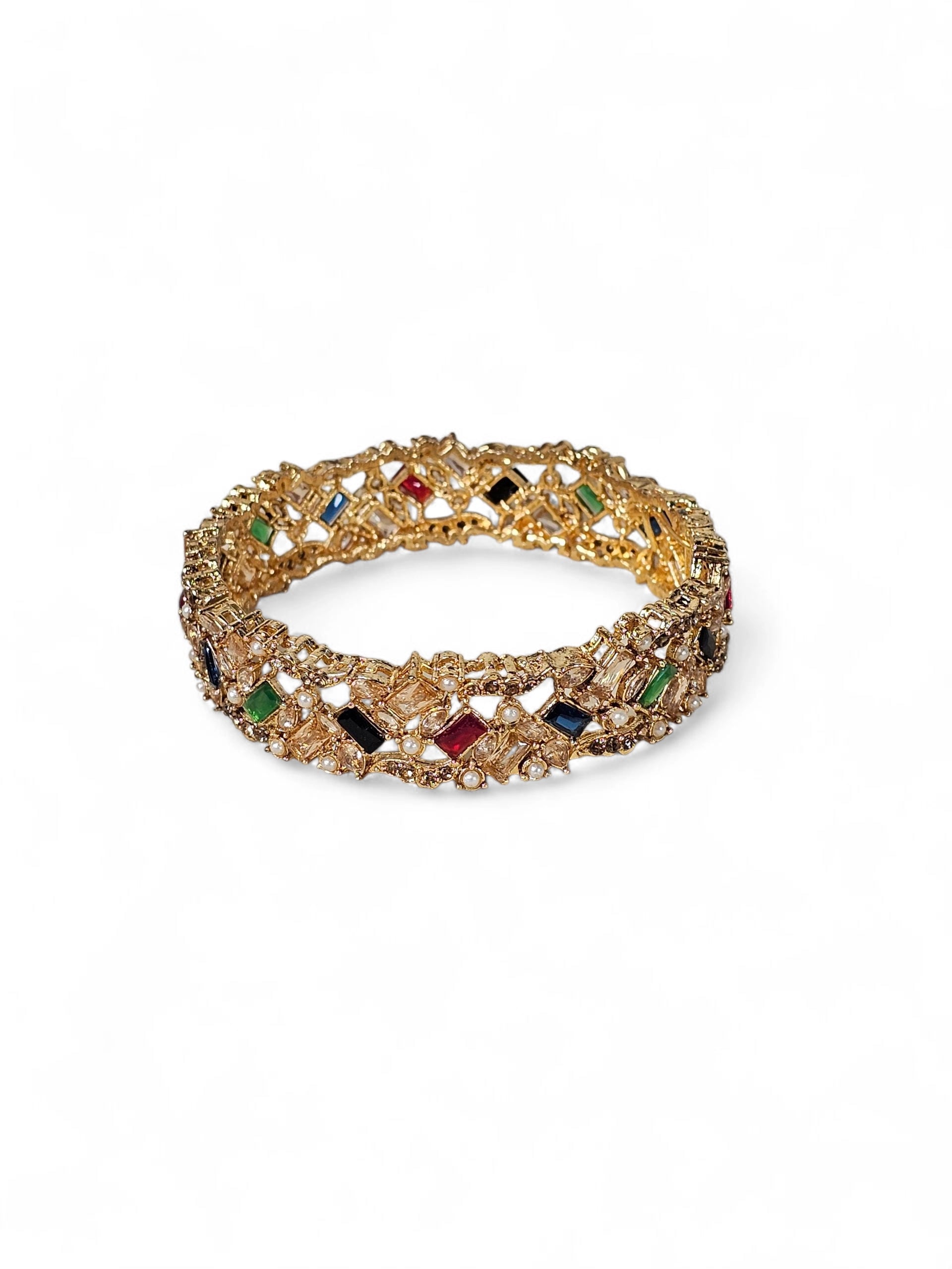 Bracelete Dourado Semi Joia 006