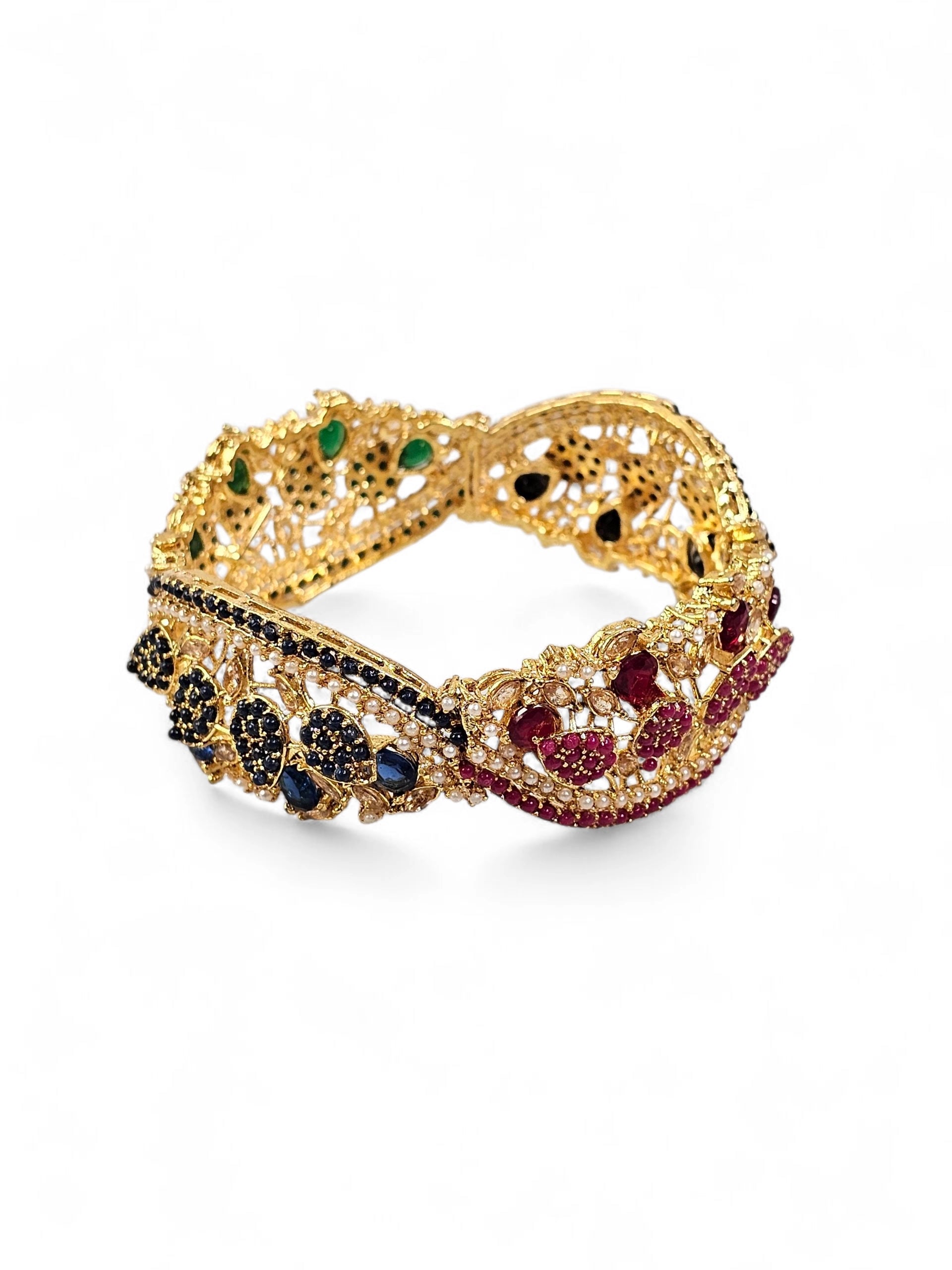 Bracelete Dourado Semi Joia 019