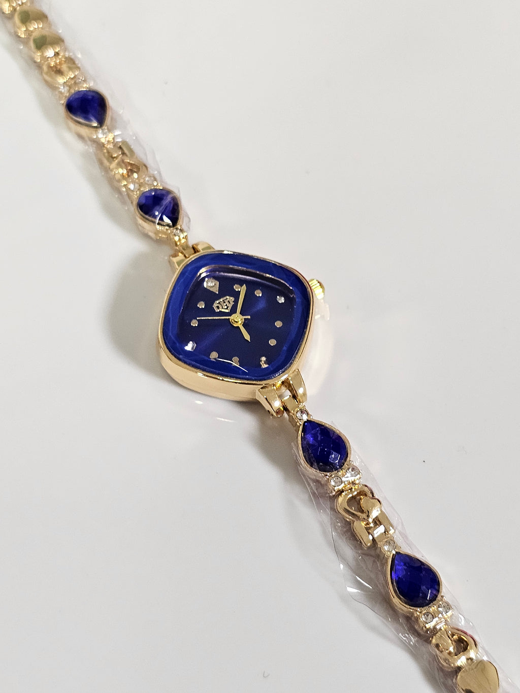 Relógio Prova d’Água com Pulseira Folheada 008