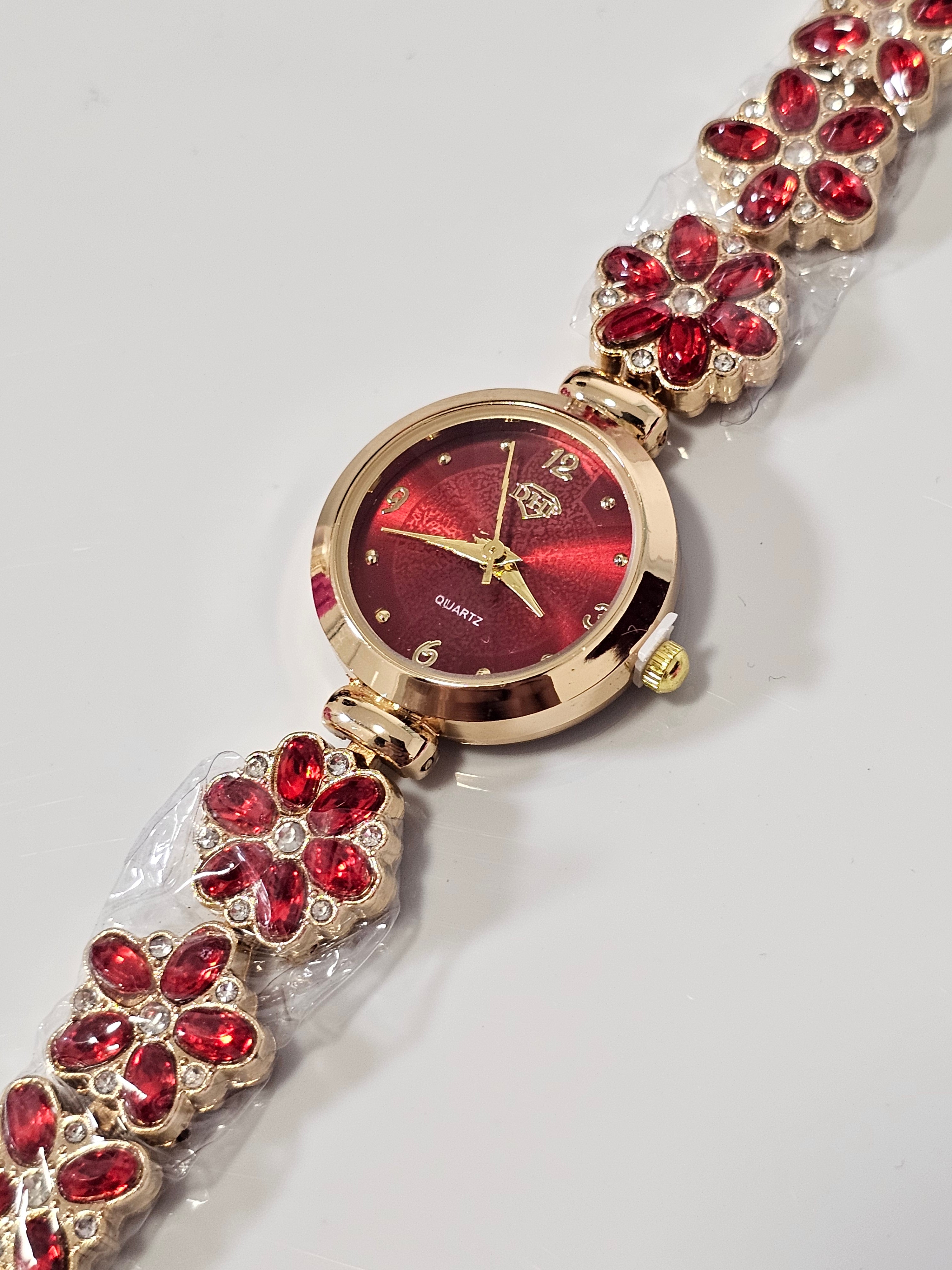 Relógio Prova d’Água com Pulseira Folheada 009