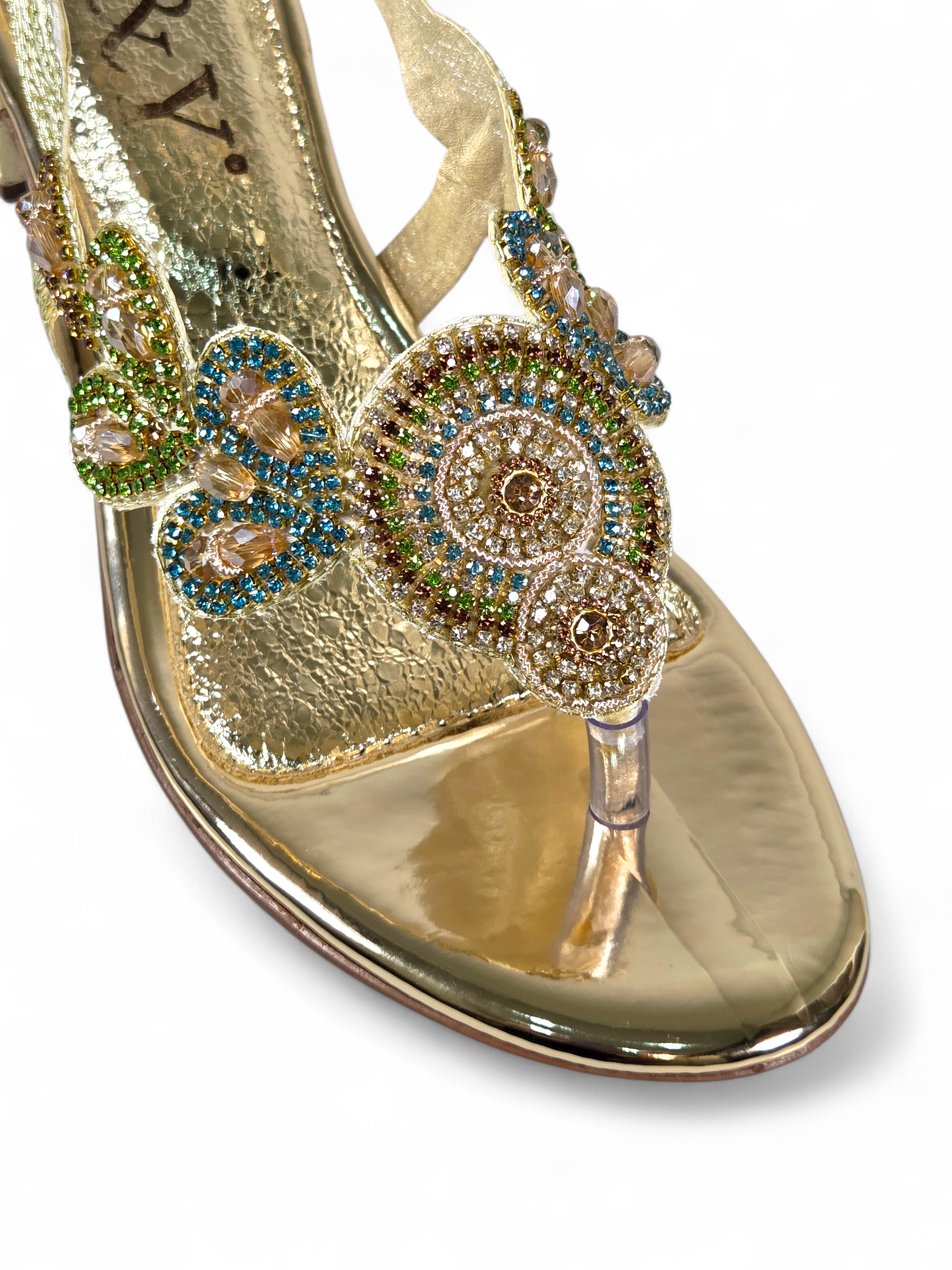 Sandália 4020 Dourado Com Salto Bloco