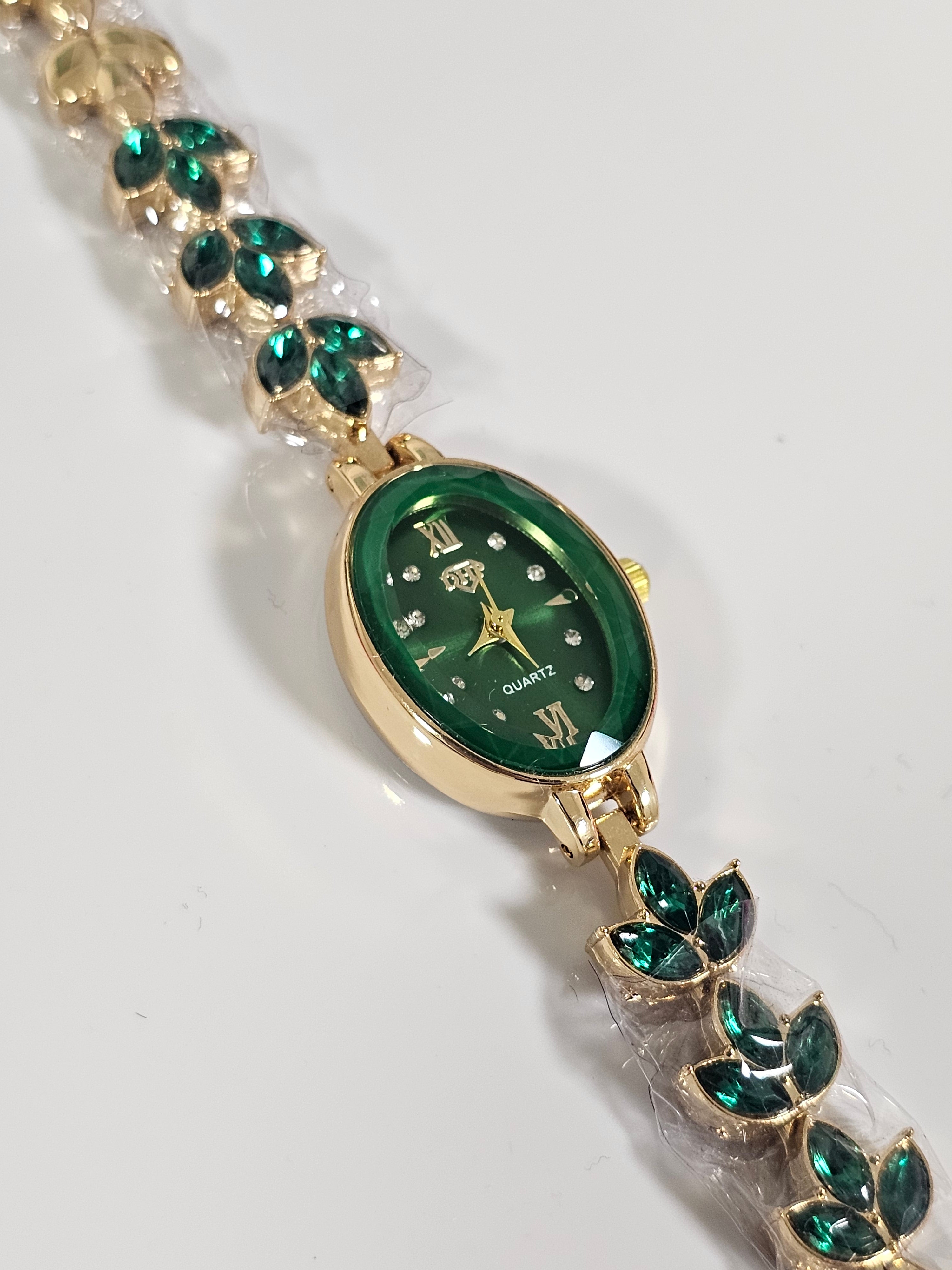 Relógio Prova d’Água com Pulseira Folheada 023