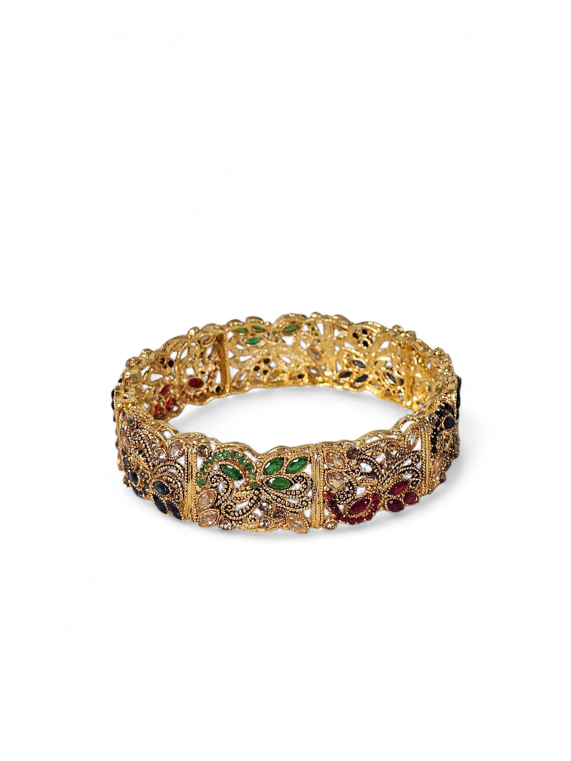 Bracelete Dourado Semi Joia 011