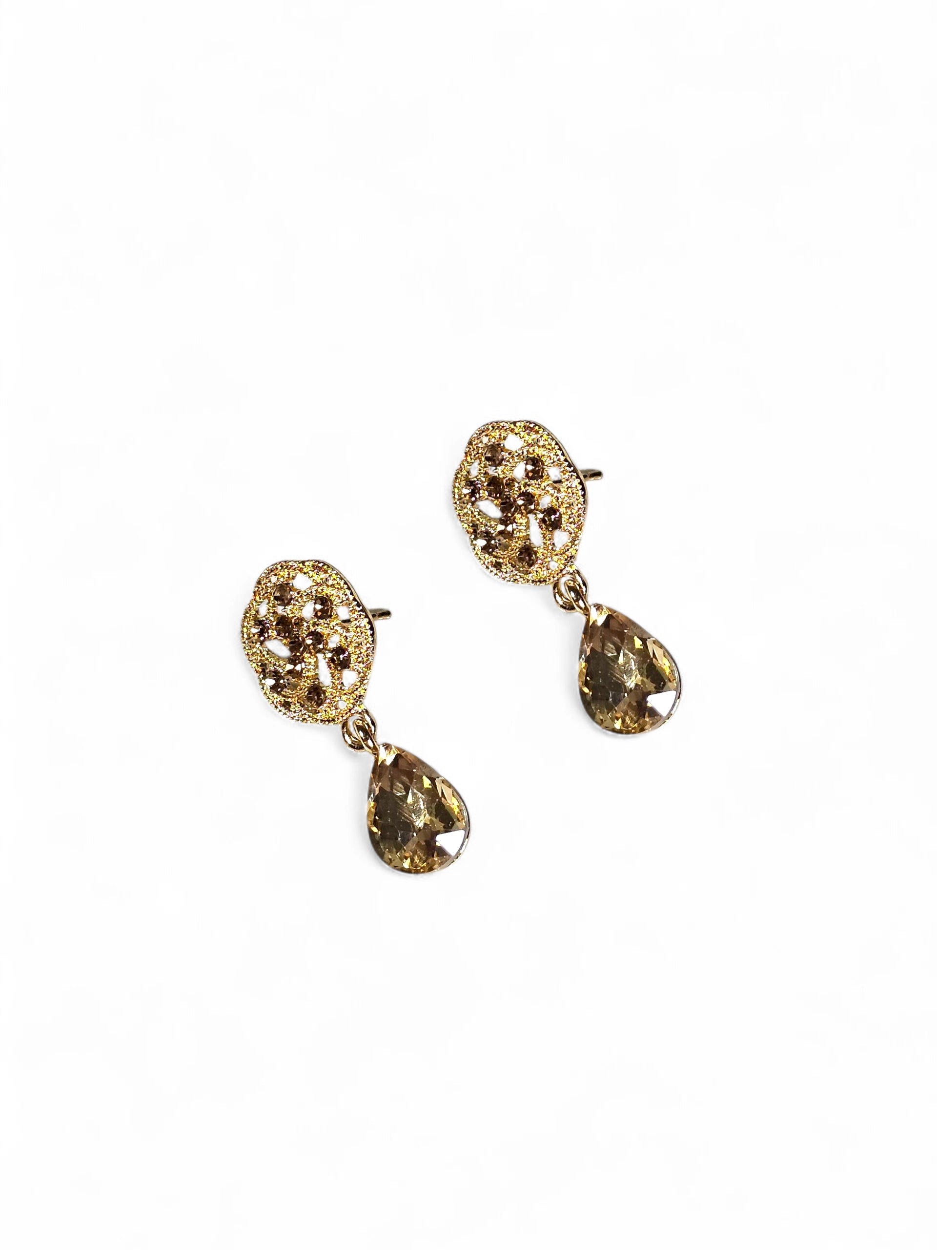 Brinco Cristal Dourado 085