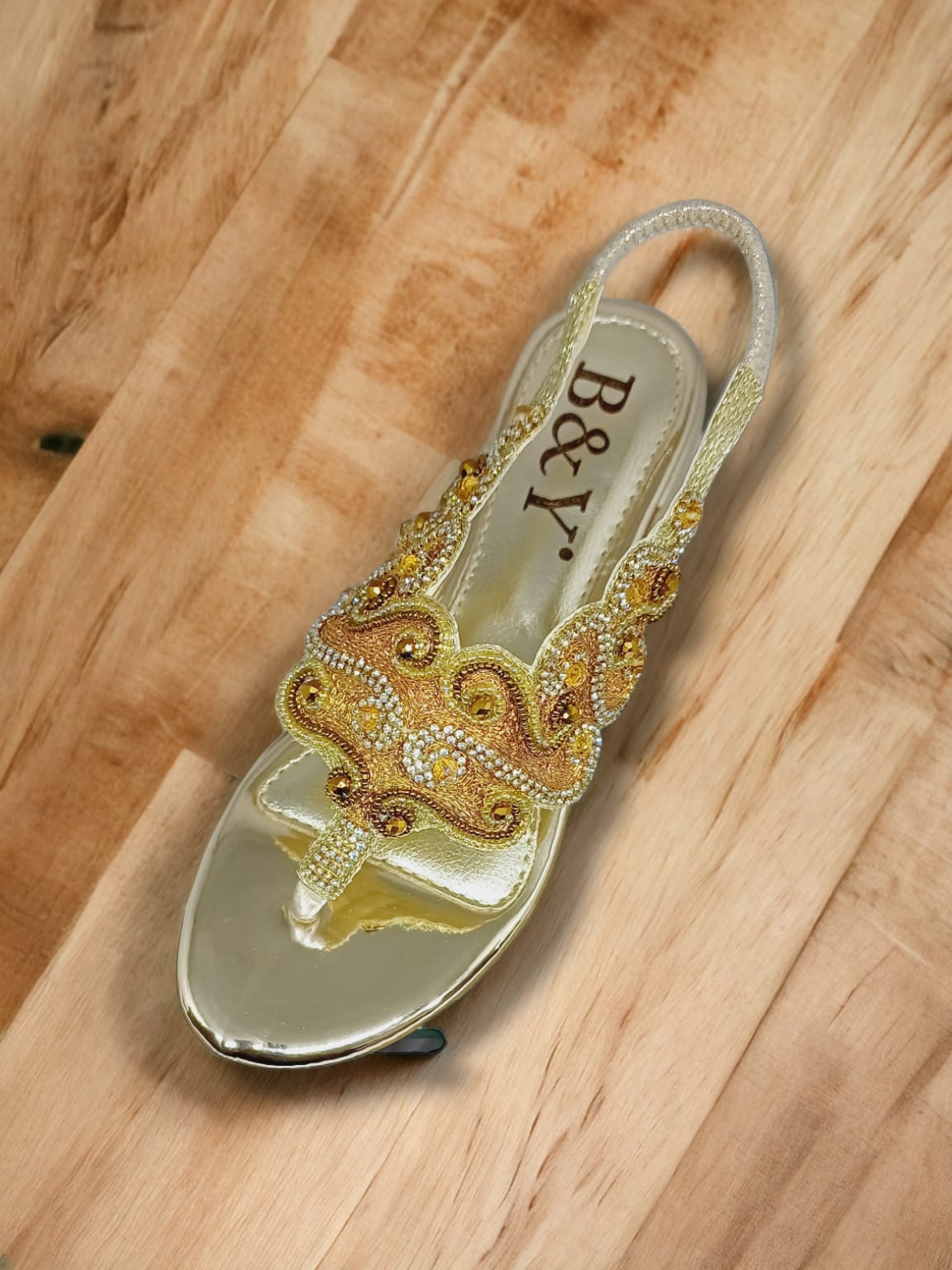 Sandália 9694 Dourado Com Salto Bloco 3cm