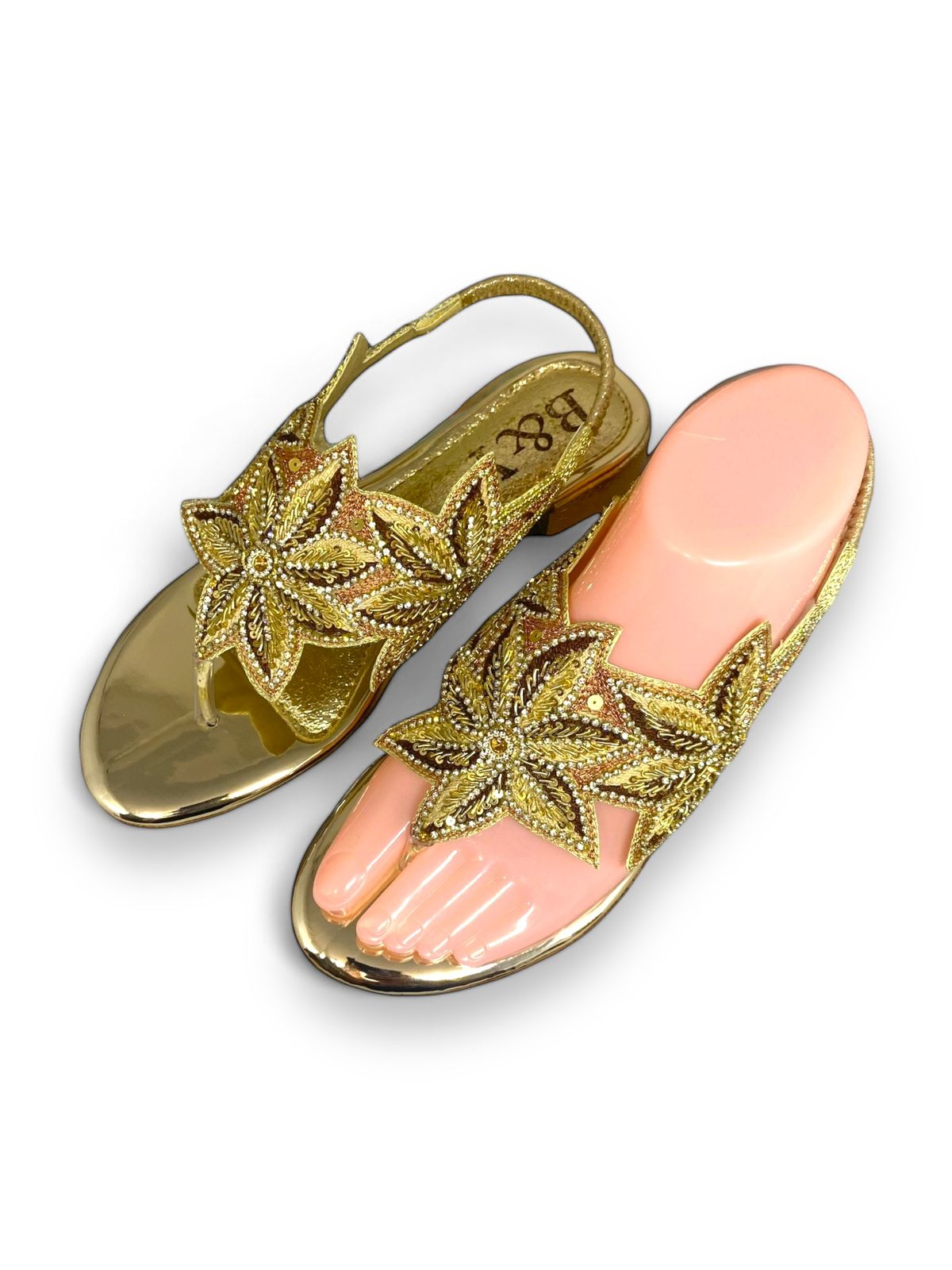 Sandália 9718 Dourado Com Salto Bloco 3cm