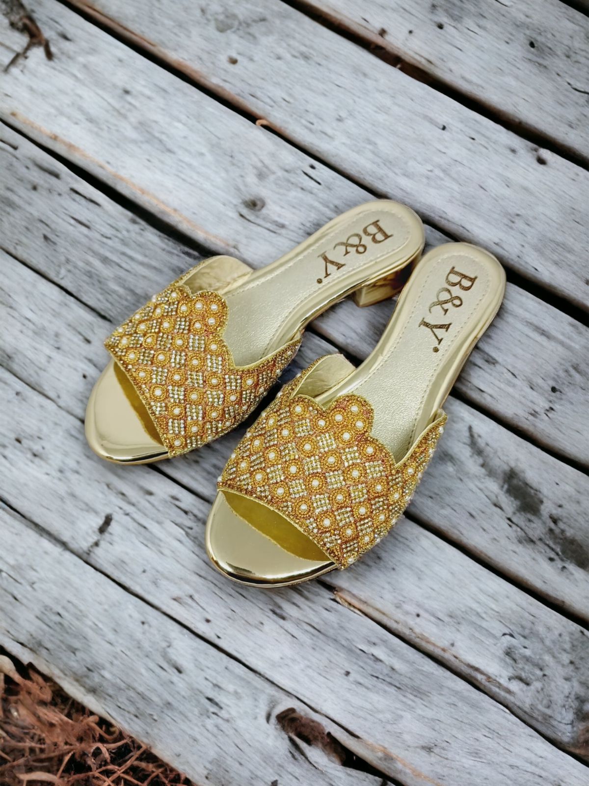 Tamanco 9423 Dourado Salto Bloco