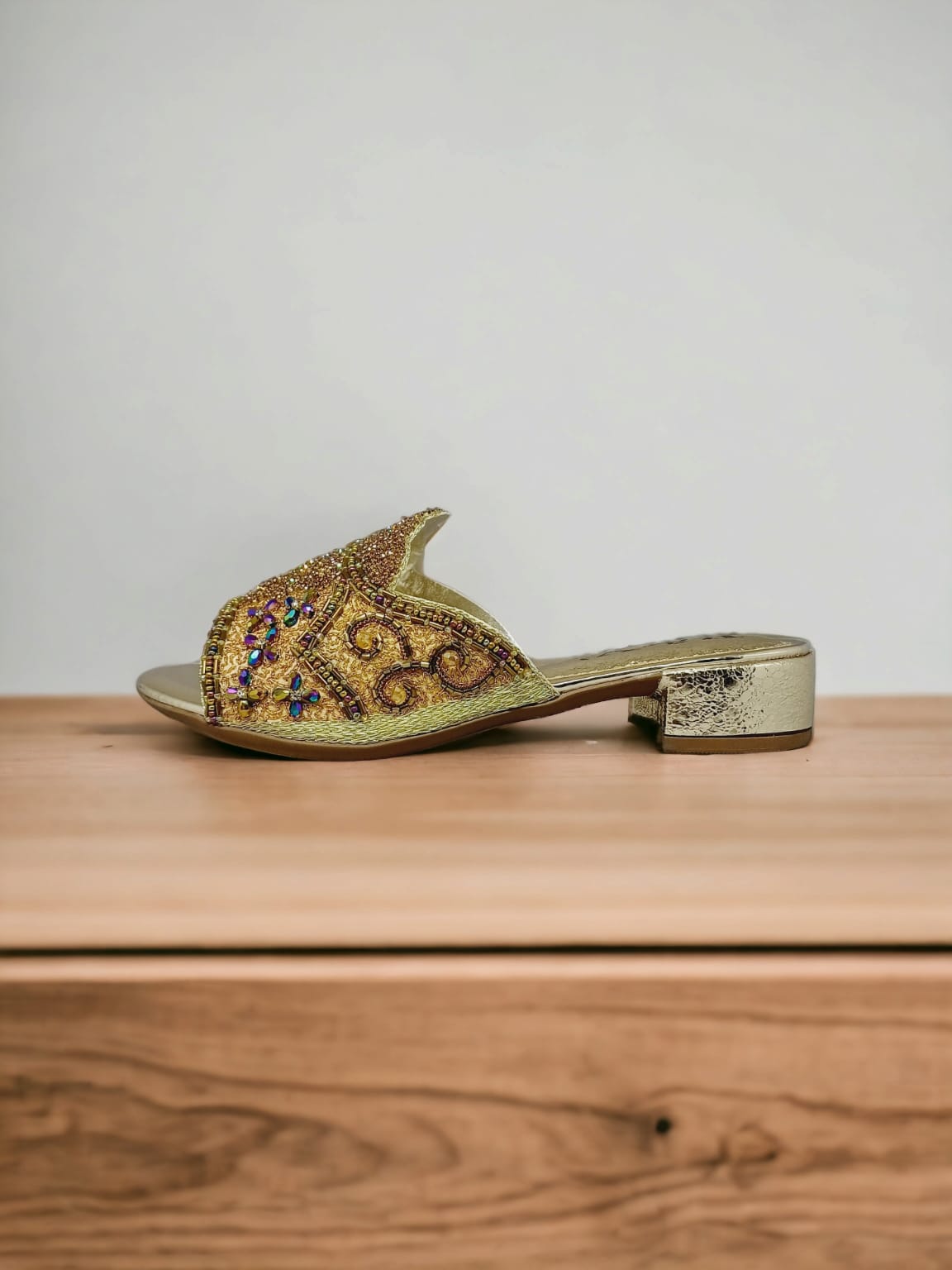 Tamanco 9682 Dourado Salto Bloco